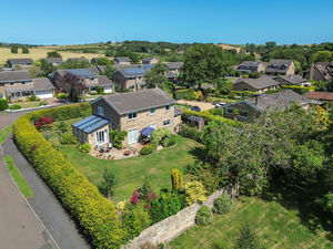 Photo 33- click for photo gallery